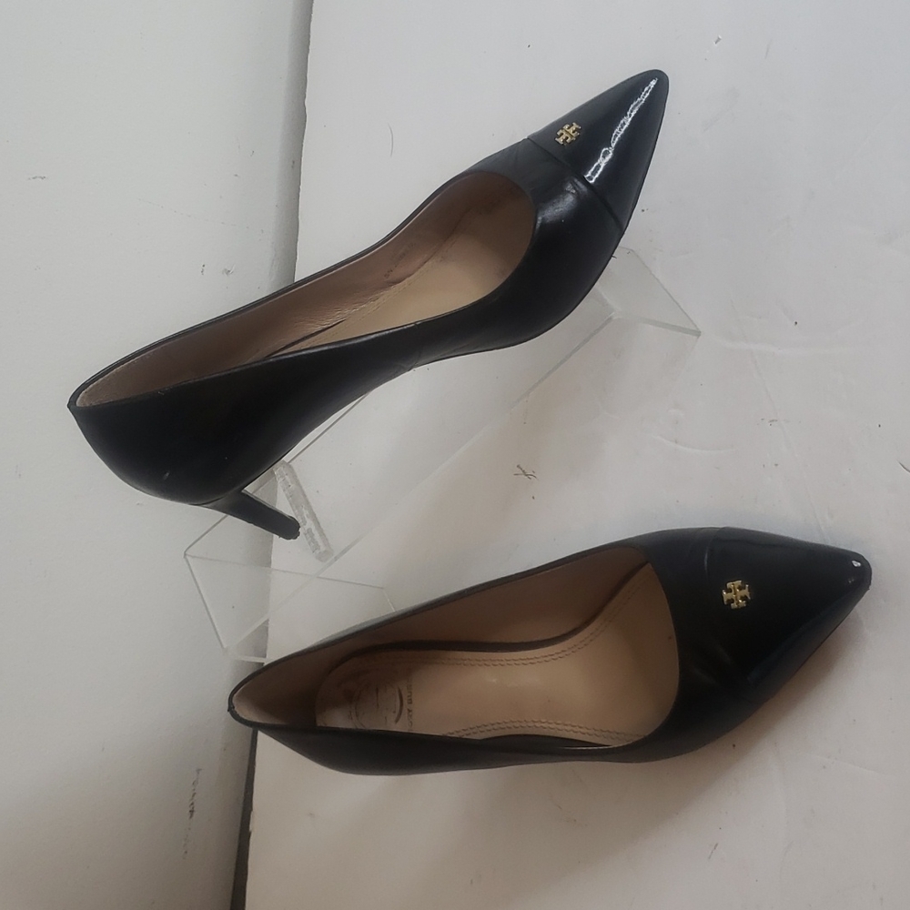 Tory Burch Black Leather Pumps Size 9